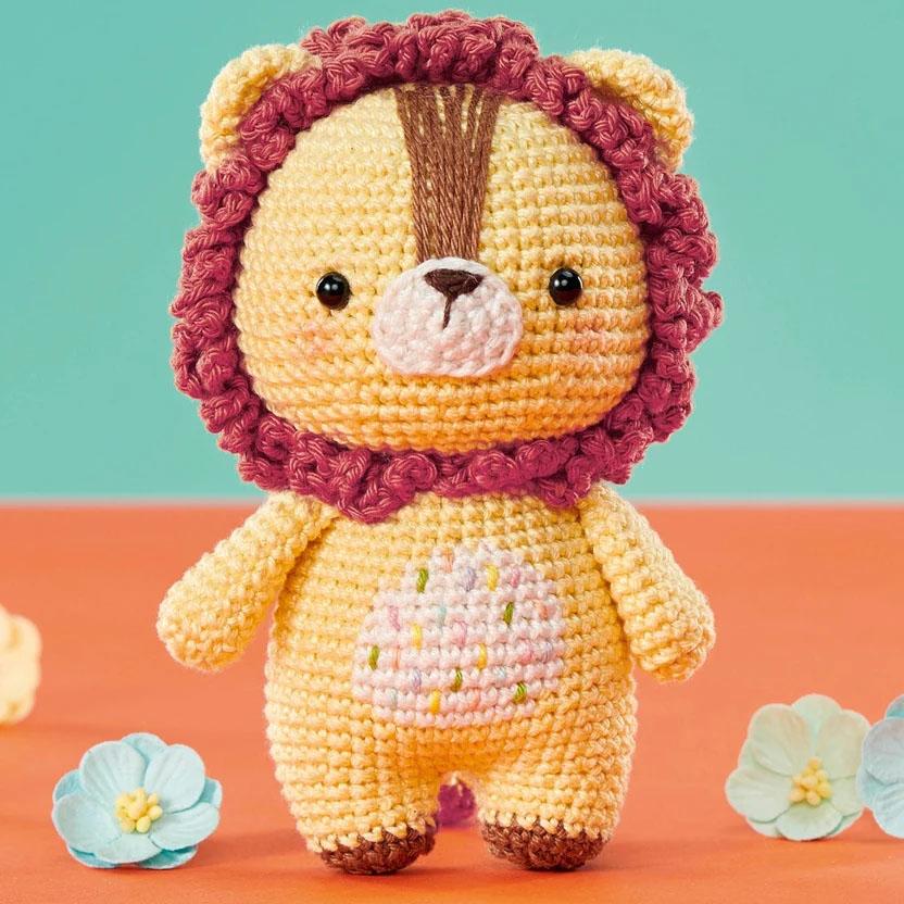 Leo the Lion Crochet Pattern