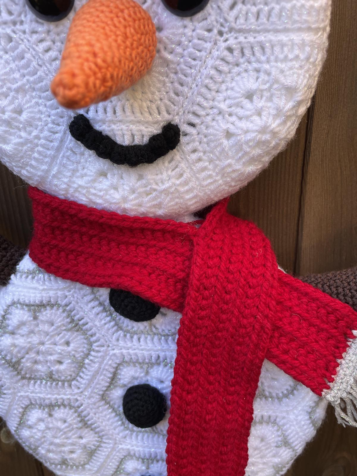 African Flower Snowman wreath
