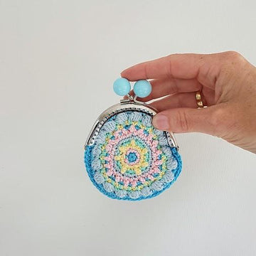 Sweet mandala coin purse with frame