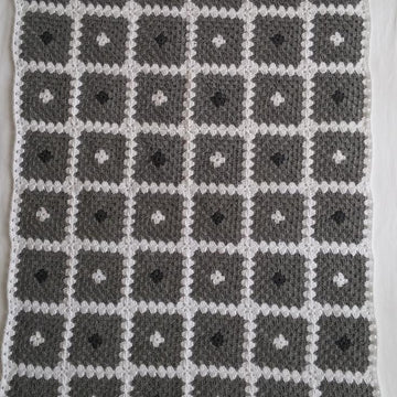 Back to basic baby blanket