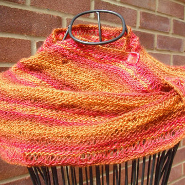 Fiery Moebius Cowl
