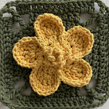 Buttercup Granny Square