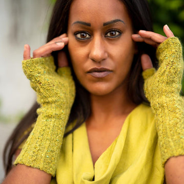 Mudra Mitts