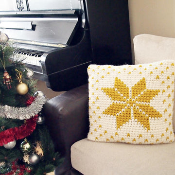 Nordic star pillow