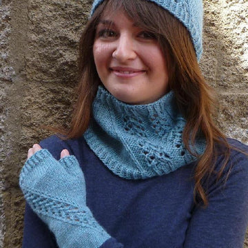 Tearsa Cowl