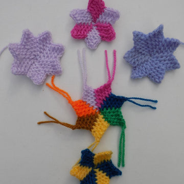 Adjustable Crochet Flower (3+ Petals)