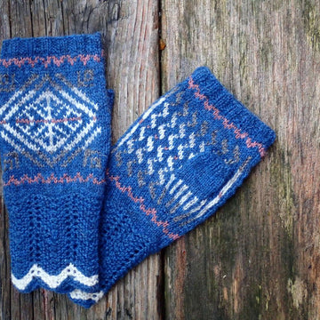 Da Meids Mitts