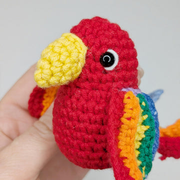 Parrot Crochet Pattern, Easy Crochet Amigurumi Bird Pattern