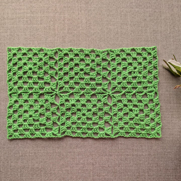 Seamless Granny Square Crochet Motif #106