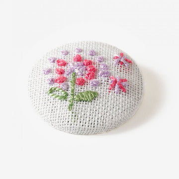 DMC Large Badges Embroidery Kit - 3.8cm