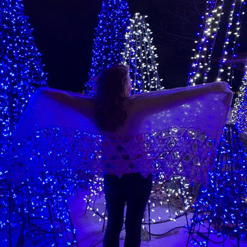 Snowflake and Star Shawl | Wrap