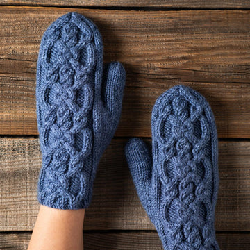 Avery Mittens