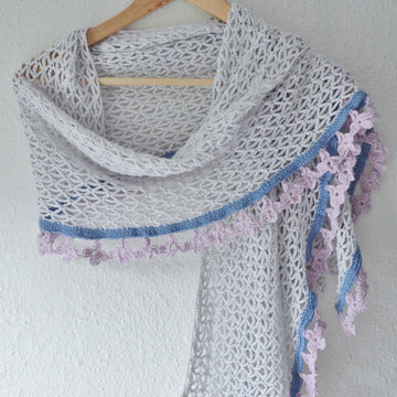 Delta Dawn shawl