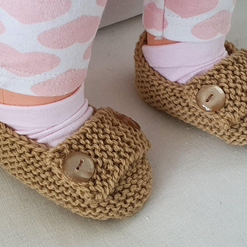 Nadia - Baby shoes with buttoned strap