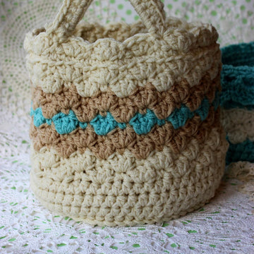 Shell Basket with Handles