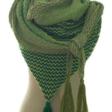 The ZIG in the ZAG shawl