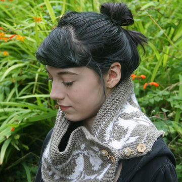 Cosy Sheep Cowl