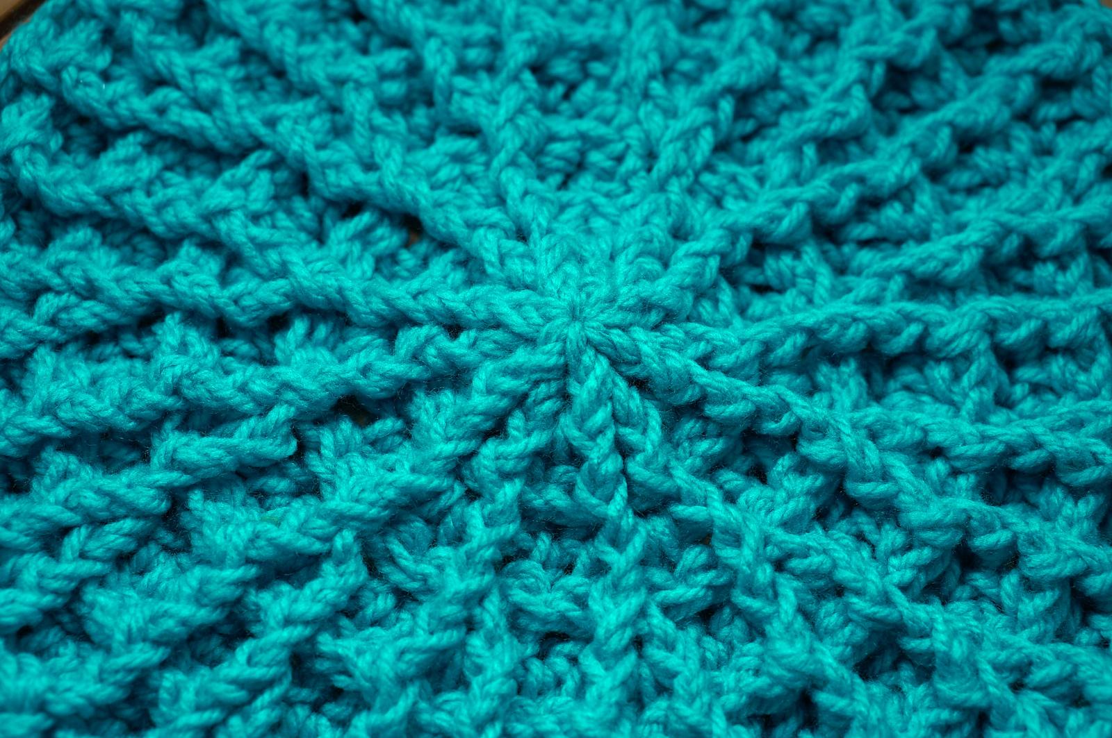 Waffle stitch circle