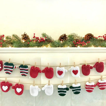 Christmas Mitten Garland