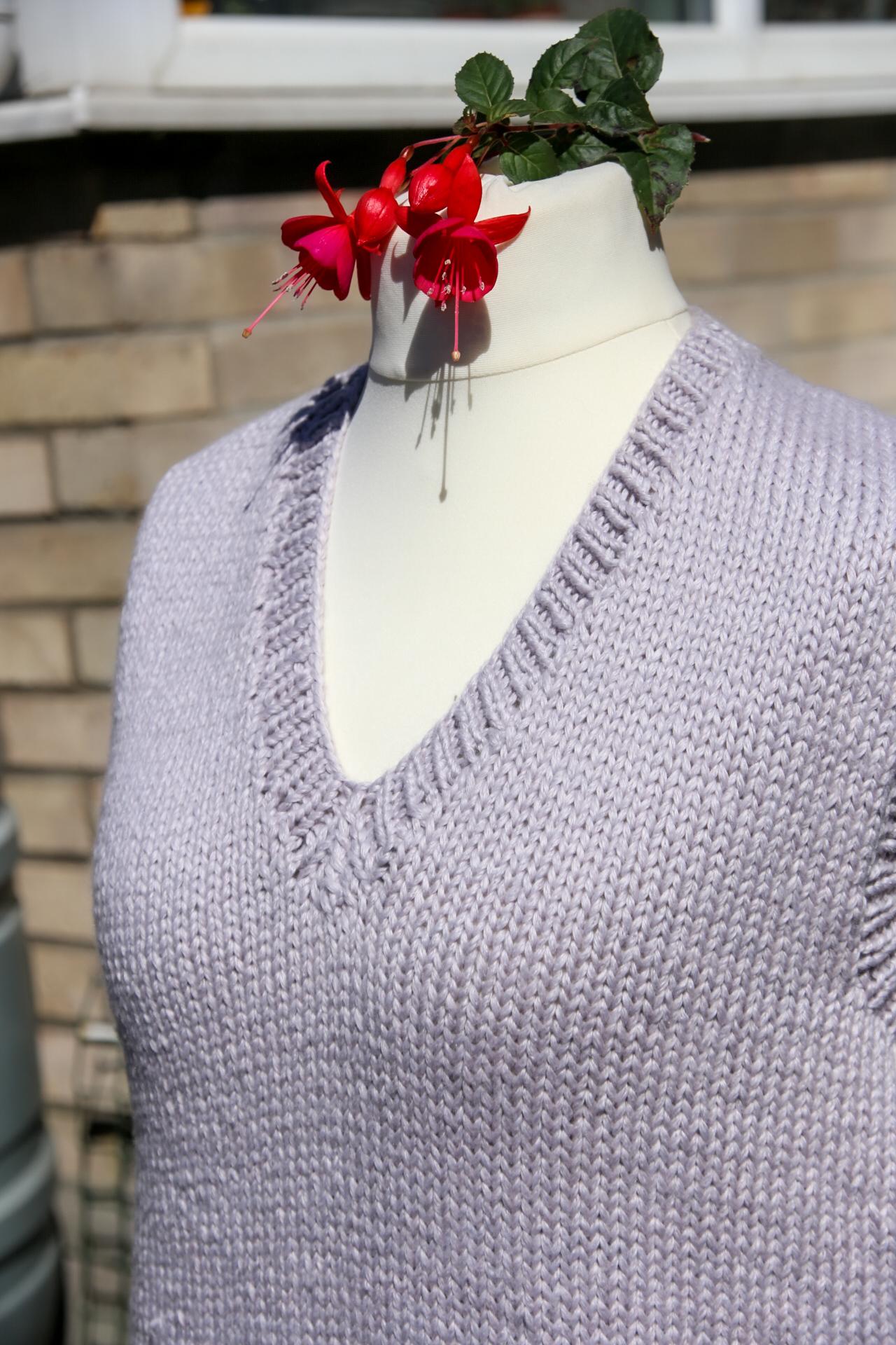 The Relaxed V Neck Tank