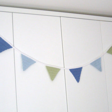 12 Flags Bunting