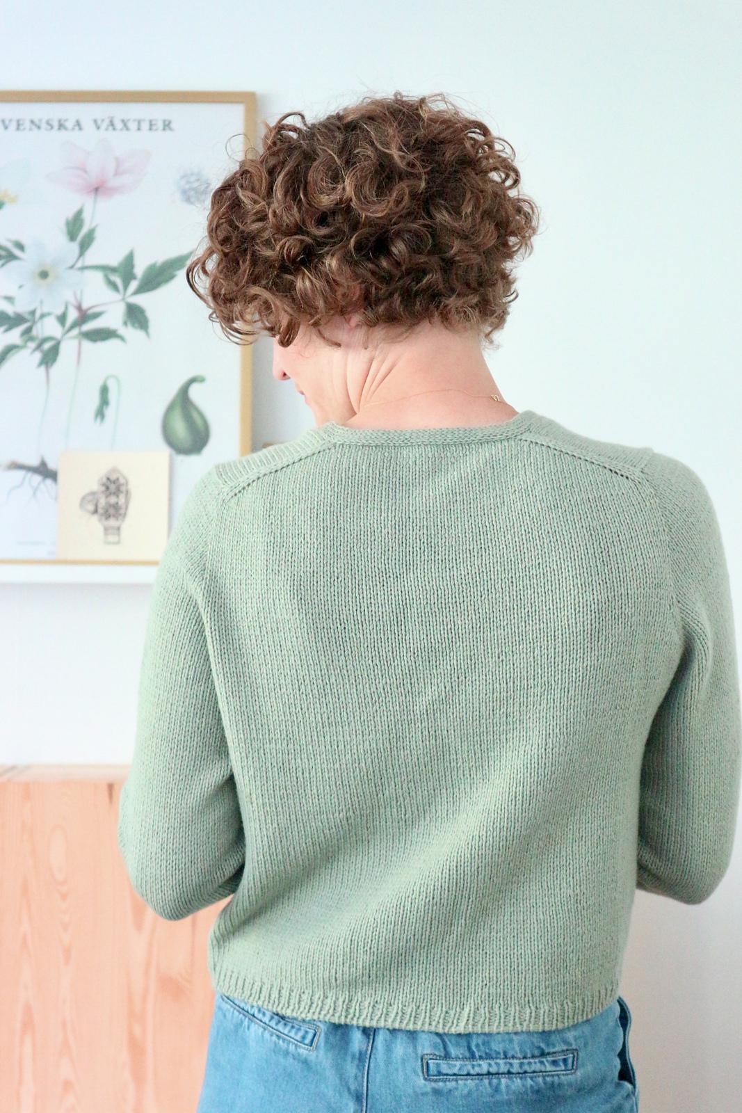 Smultron V-neck