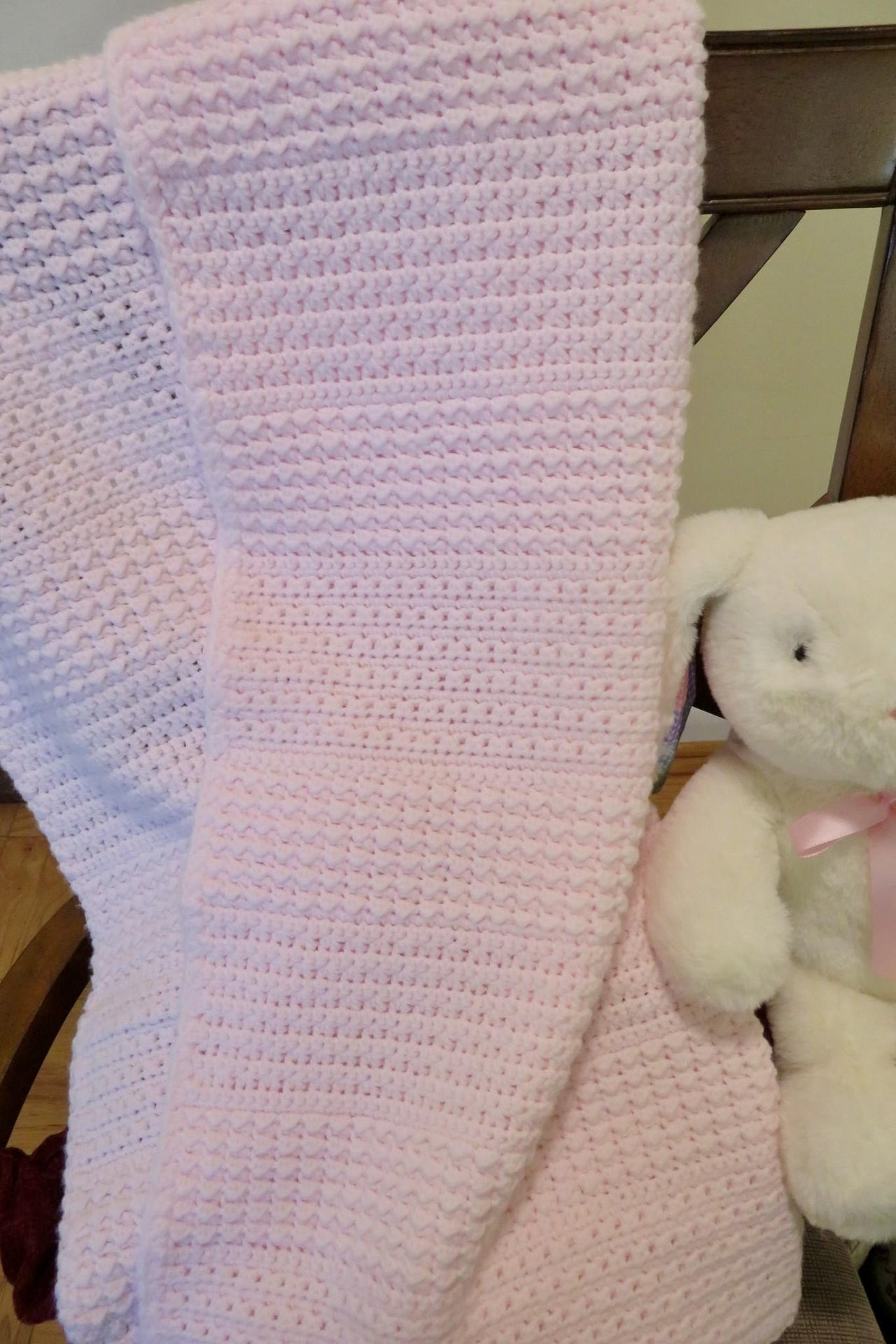 Sweet Beginnings Baby Blanket Crochet Pattern - Lion Brand Baby Soft (DK) - Beginner Friendly