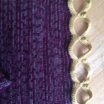Grinch scarf / shawl