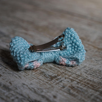 Bobble Bow in Paintbox Yarns Simply DK