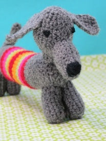 Buttonbag Sausage Dog Crochet Kit
