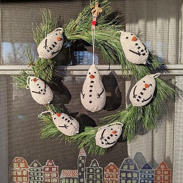 Snowman Garland or Wreath