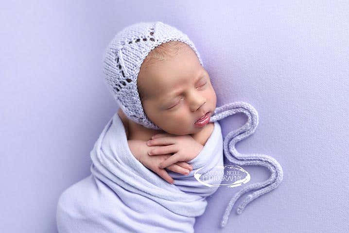 Chevron Lace Bonnet (DK)
