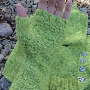 Busy Bee Society Mitts