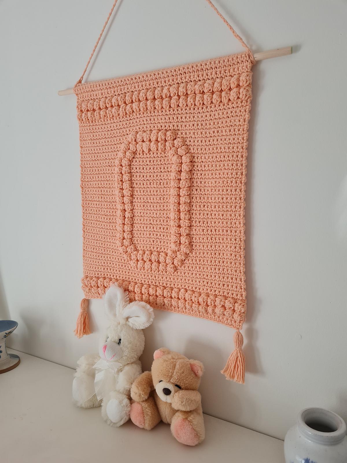 Letter O Wallhanging