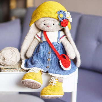 Doll clothes, Crochet Pattern - Outfit Kylie for Toy