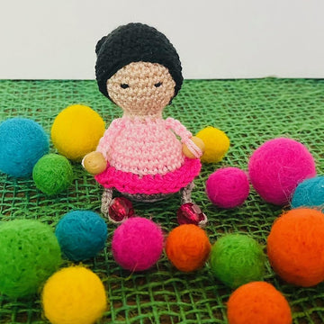 Amigurumi small doll