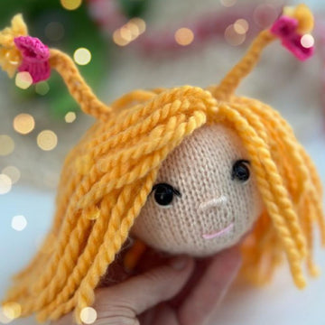 Knitting Pattern Christmas elf Chloe