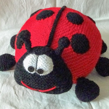 Nina the ladybug Magicalknit
