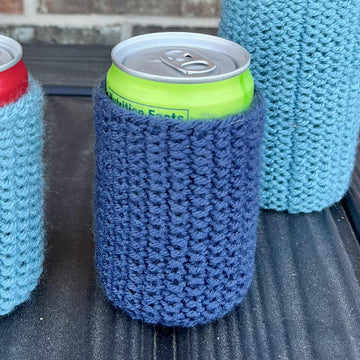 Flat Bottom Cozies -- a loom knit pattern