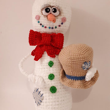 Snowmen Liolik and Bolik
