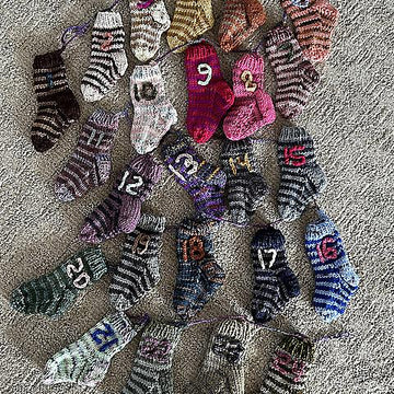 Yuletide Mini Sock Advent