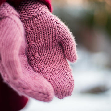Rose Bud Mittens