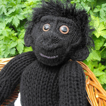 Cilla The Ugly Baby Gorilla Superfast knitting pattern