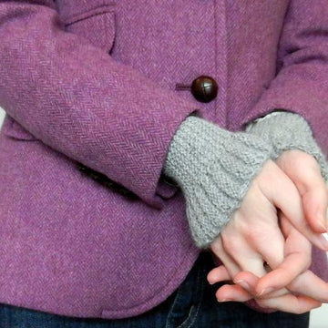 Frilly Pulse Warmers