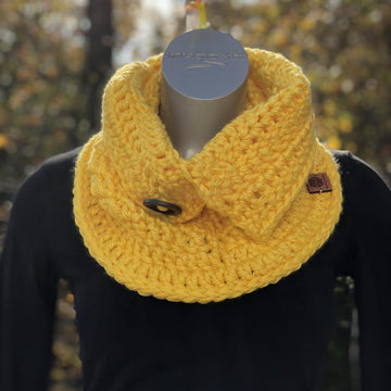 Chunky Cowl and Collar