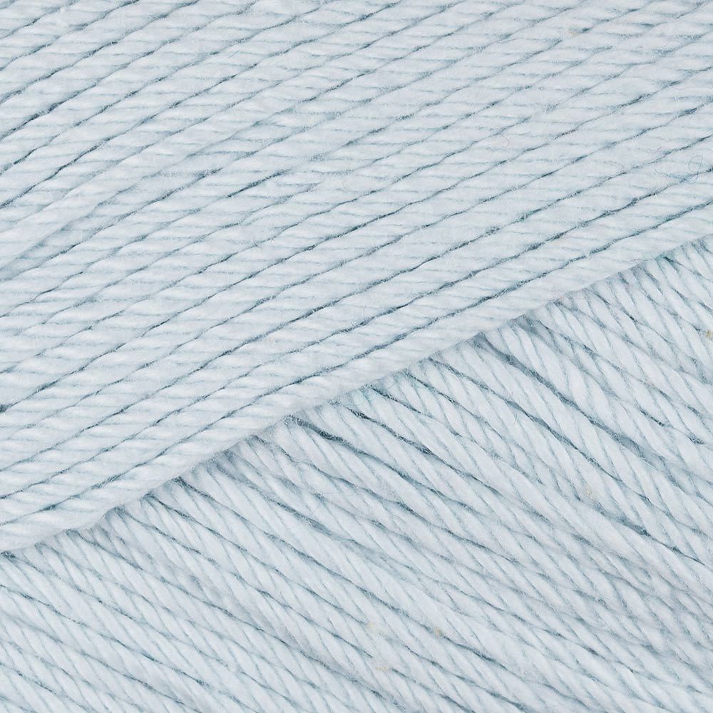 Yarn and Colors Must-Have