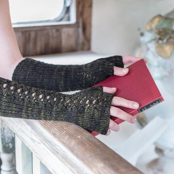 Twilight Flowers Mitts