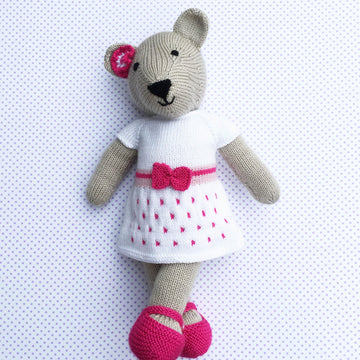 Bella teddy bear knitting pattern 19006
