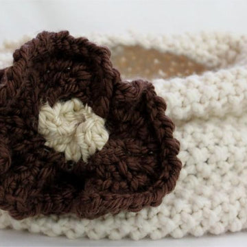 Simple Flower Cowl
