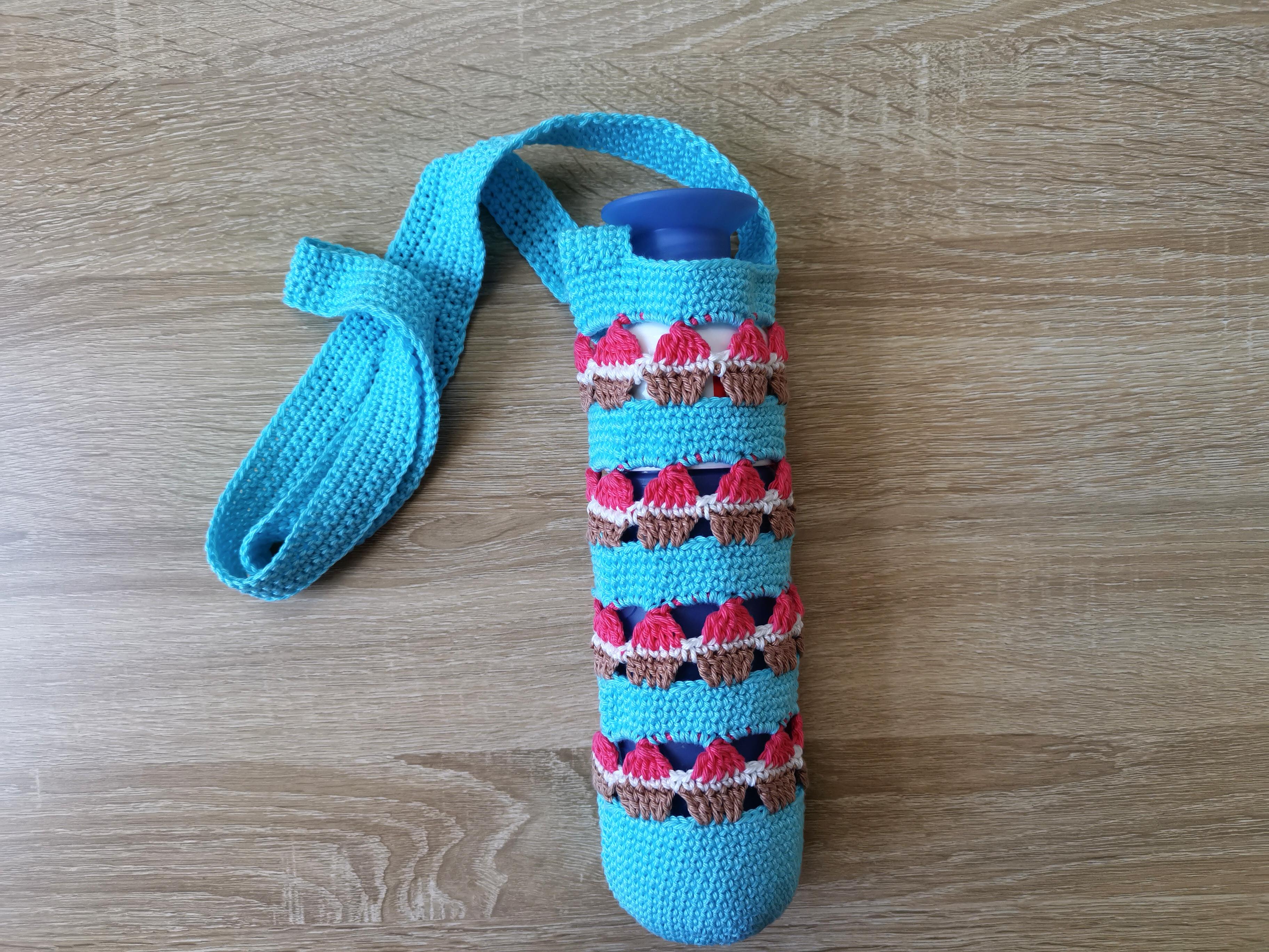 Water bottle holder cupcakes